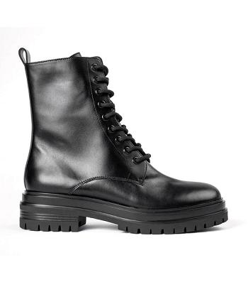Tony Bianco Wya Black Como 4.5cm アンクルブーツ 黒 | JPJZR54080